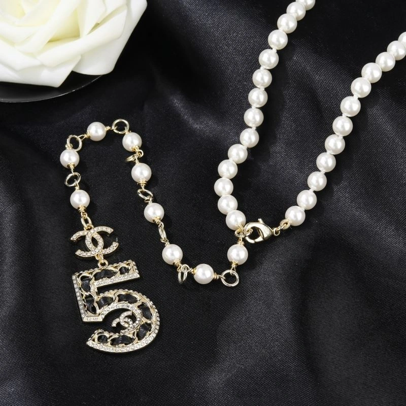 Chanel Necklaces Attractive 226866