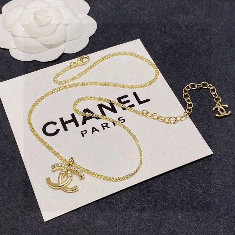 Premium Chanel Necklaces 226848