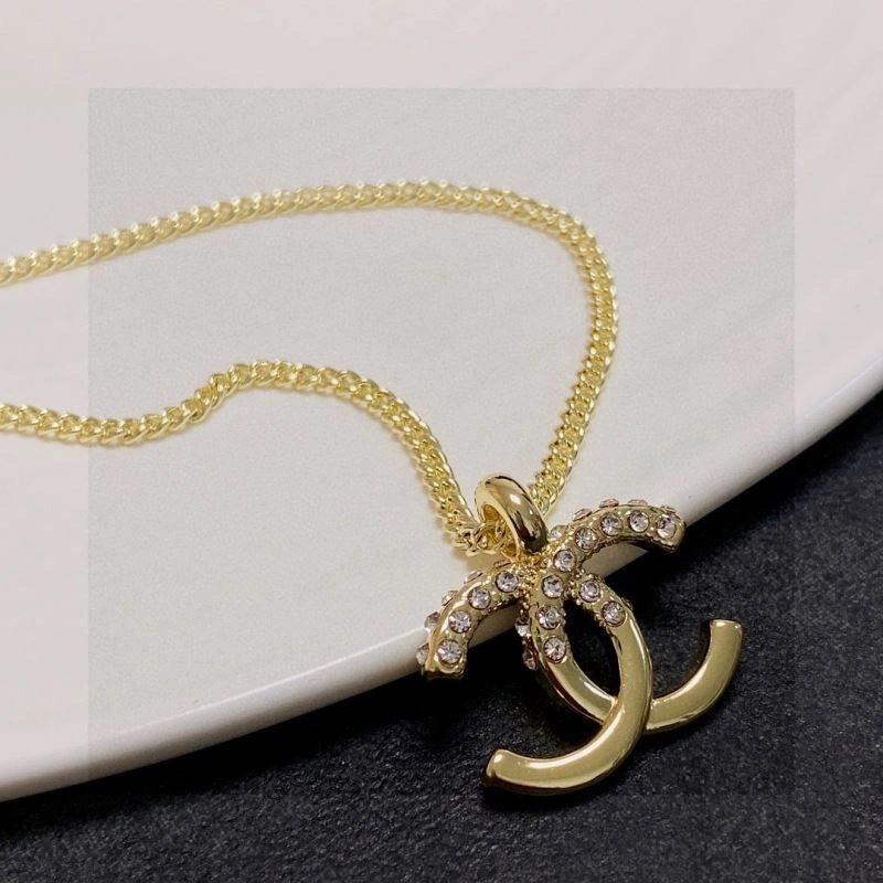 Premium Chanel Necklaces 226848