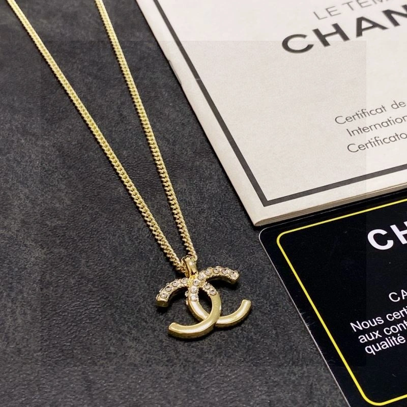 Premium Chanel Necklaces 226848