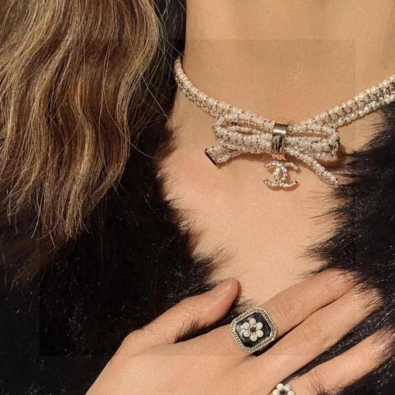 Chanel Necklaces Packable 226835