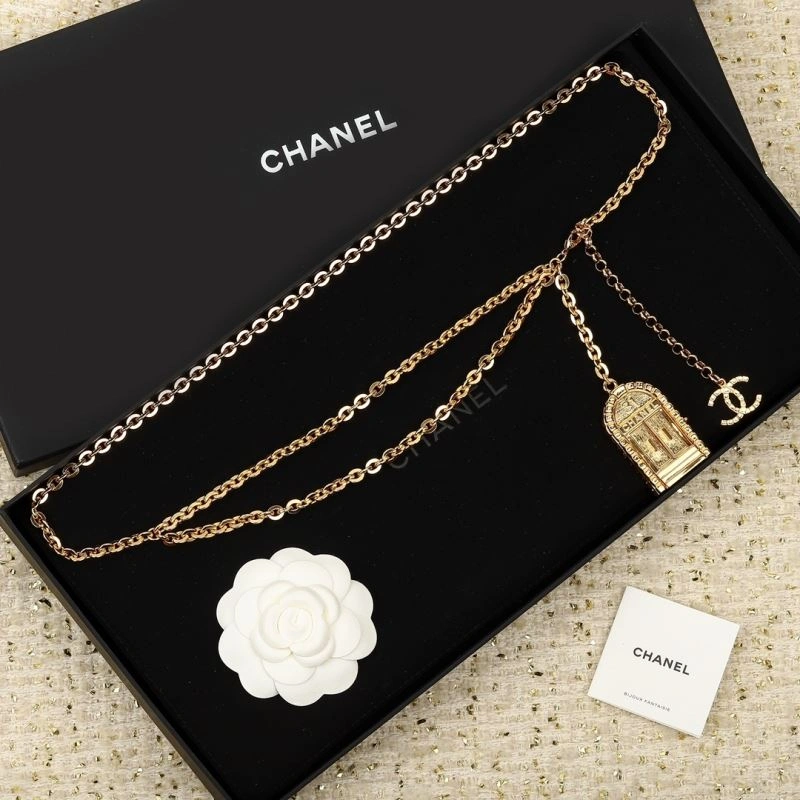 Stylish Chanel Necklaces 226843