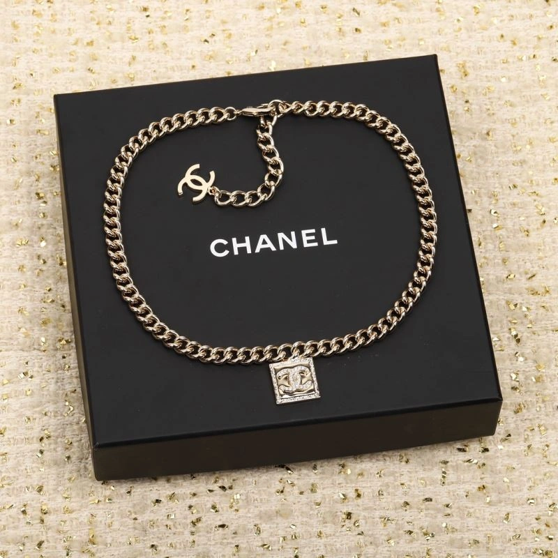 Stylish Chanel Necklaces 226837