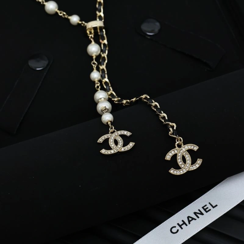Elegant Chanel Necklaces 226851