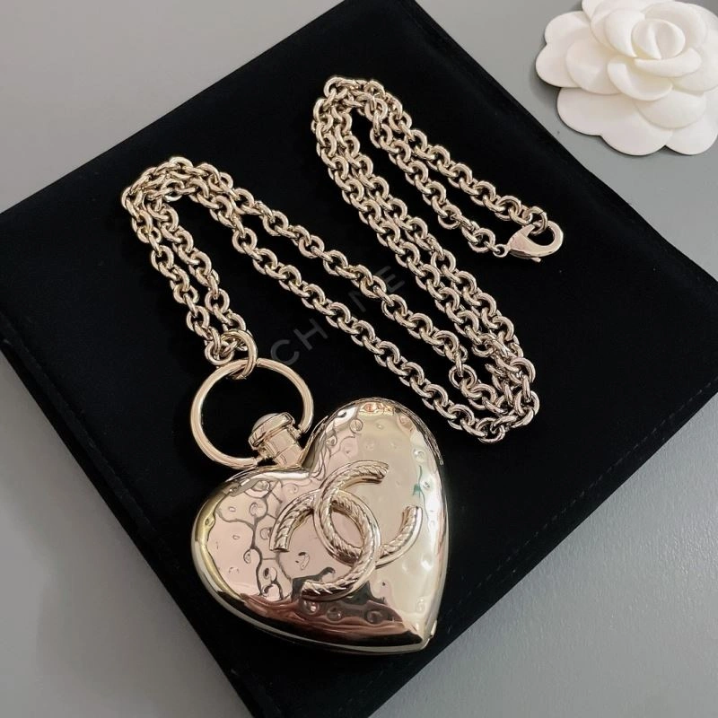 Chanel Necklaces SoftTouch 226821