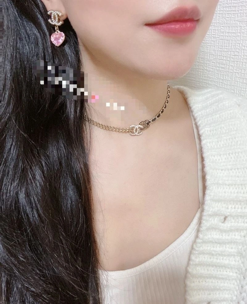 Bold Chanel Necklaces 226809