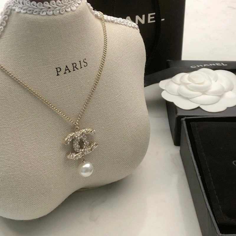 Chanel Necklaces OnTrend 226812