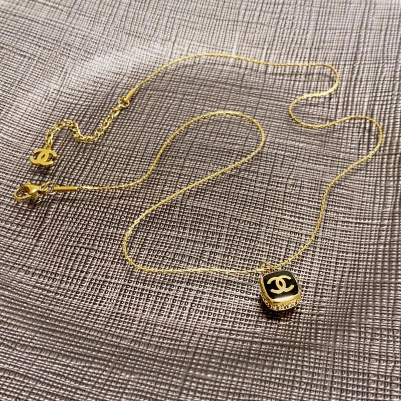 Chanel Necklaces TimelessDesign 226811