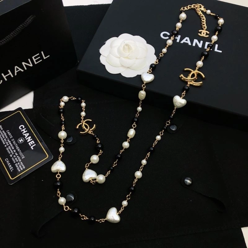 Chanel Necklaces Lightweight 226799