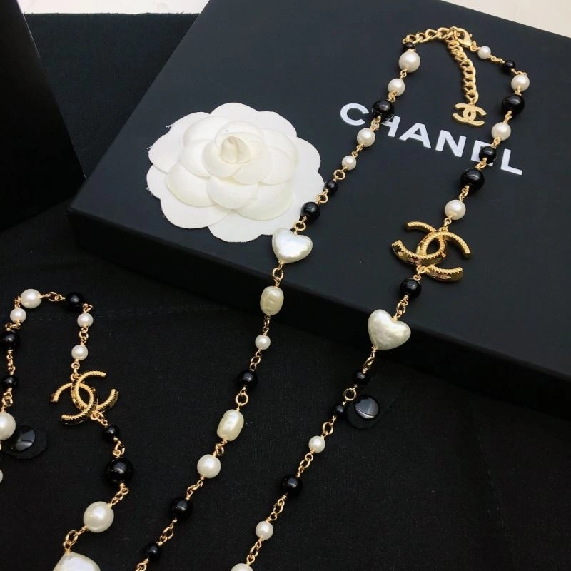 Chanel Necklaces Lightweight 226799