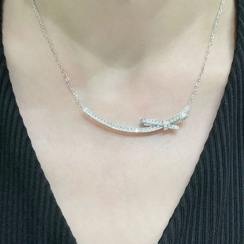 Chanel Necklaces Practical 226789