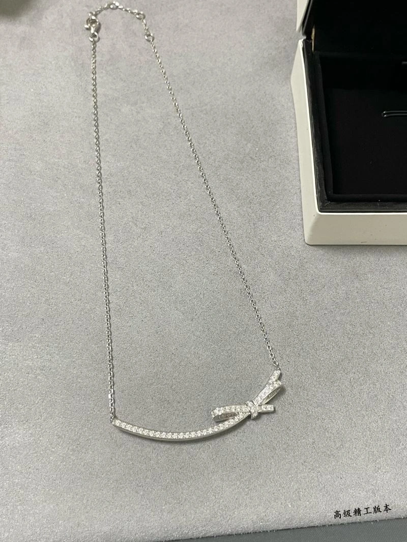 Chanel Necklaces Practical 226789