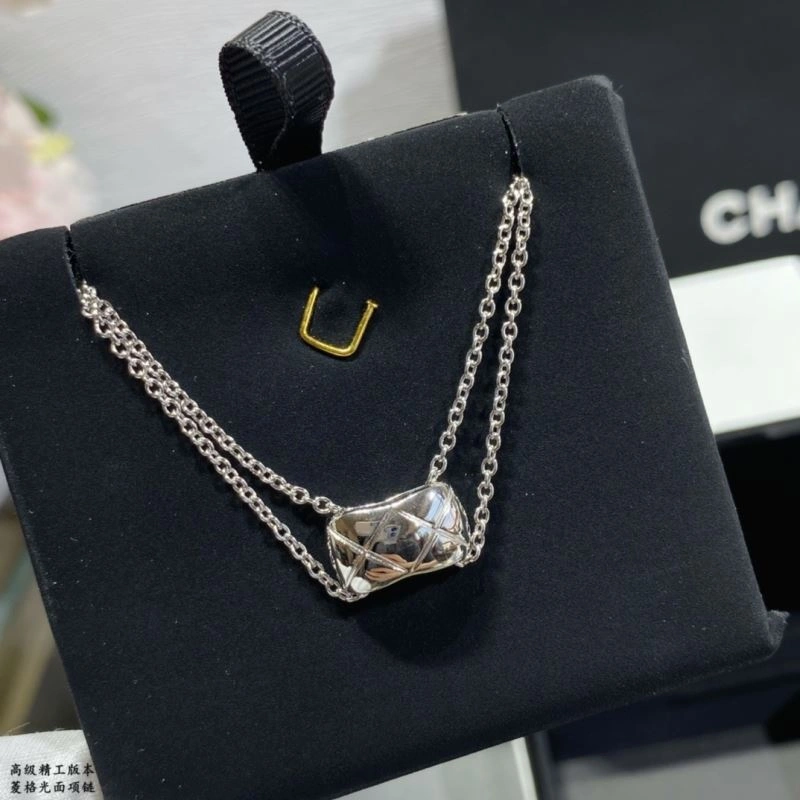 Chanel Necklaces WellDesigned 226794