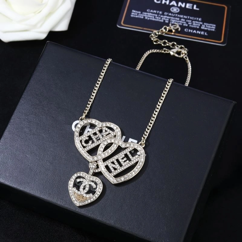 Effortless Chanel Necklaces 226802
