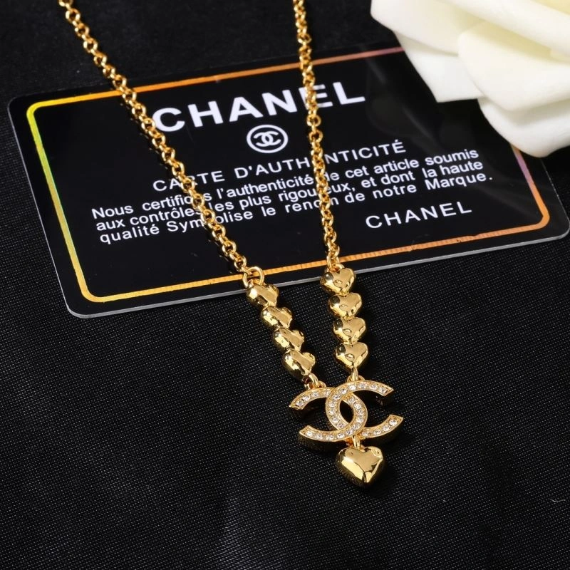 Affordable Chanel Necklaces 226842