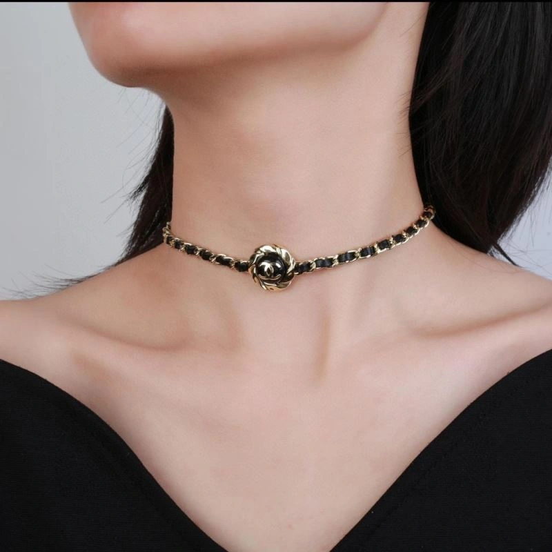 WaterResistant Chanel Necklaces 226773