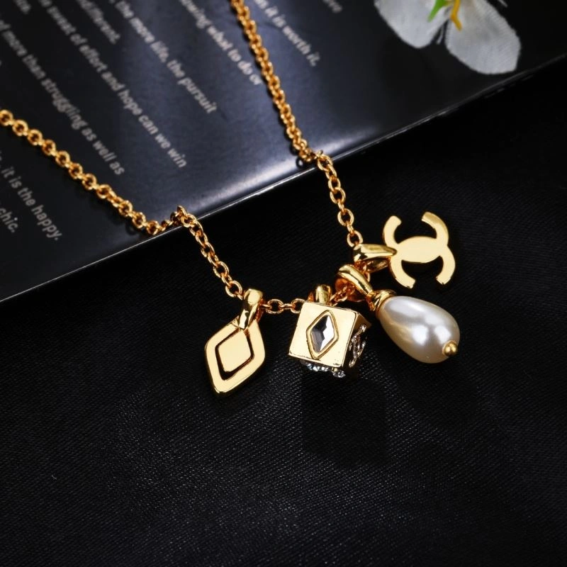 Refined Chanel Necklaces 226776
