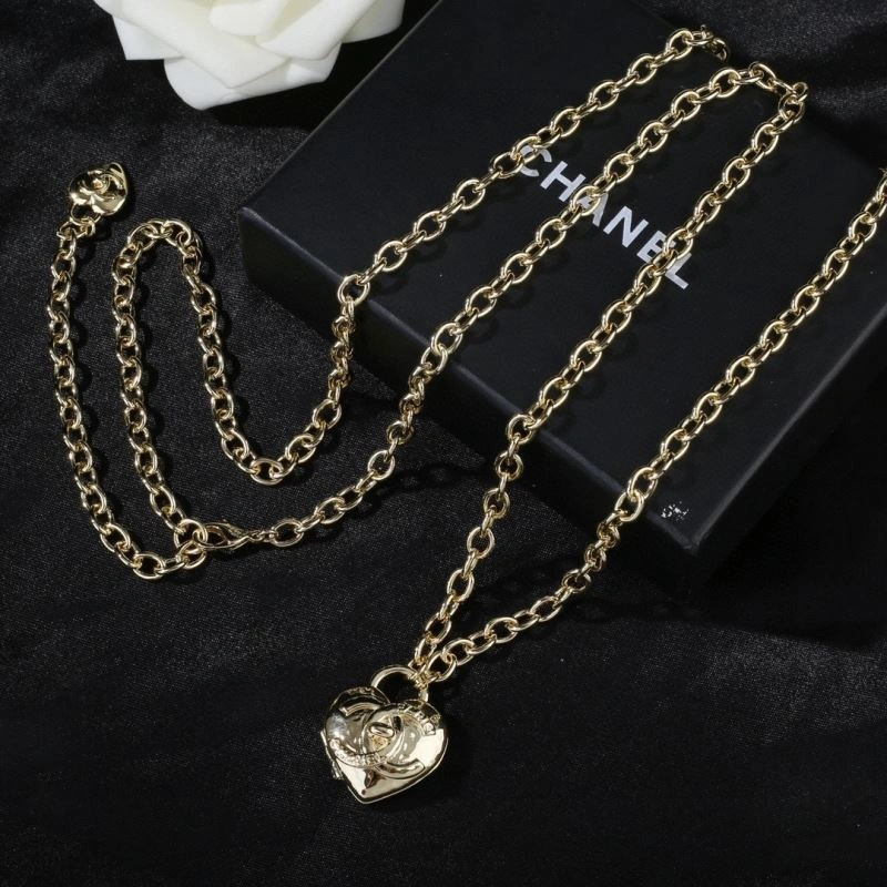 SoftTouch Chanel Necklaces 226873