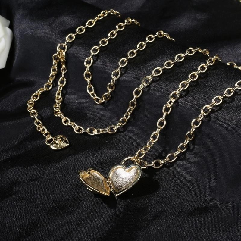 SoftTouch Chanel Necklaces 226873