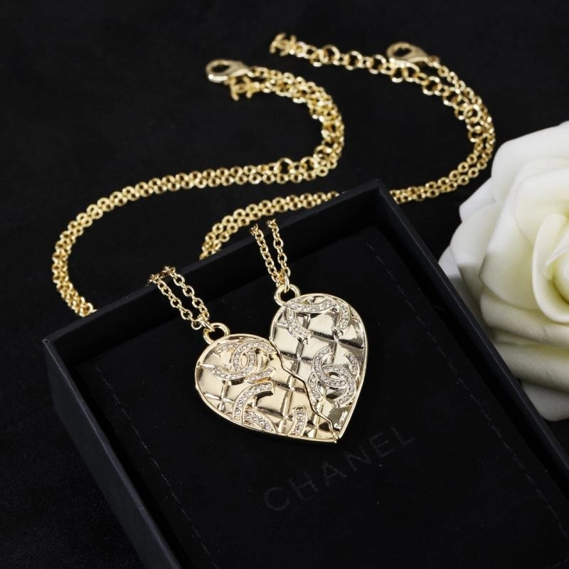 Chanel Necklaces Comfortable 226767