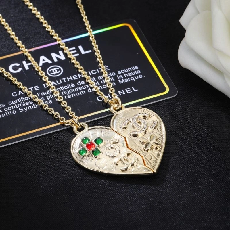 Chanel Necklaces Comfortable 226767
