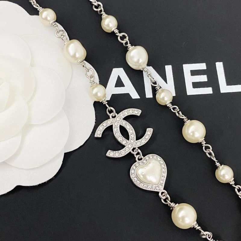 Contemporary Chanel Necklaces 226766