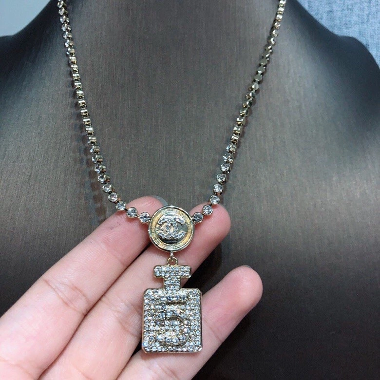 Chanel Necklaces Trendsetting 226751