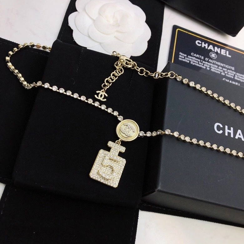 Chanel Necklaces Trendsetting 226751