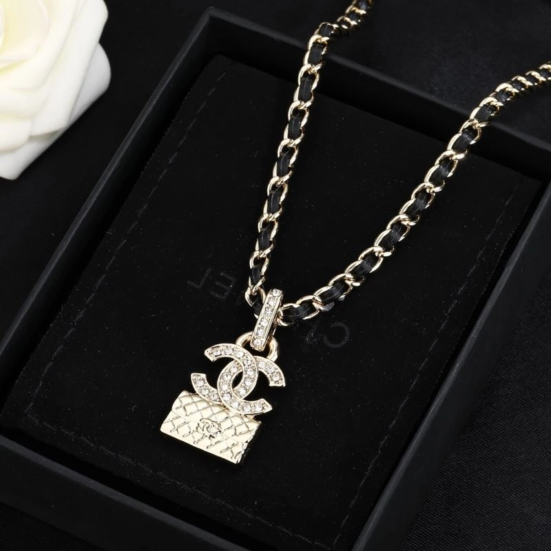 HighQuality Chanel Necklaces 226740