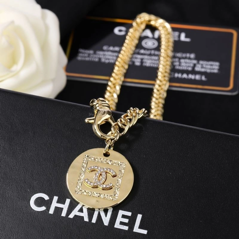 Chanel Necklaces Snug 226754