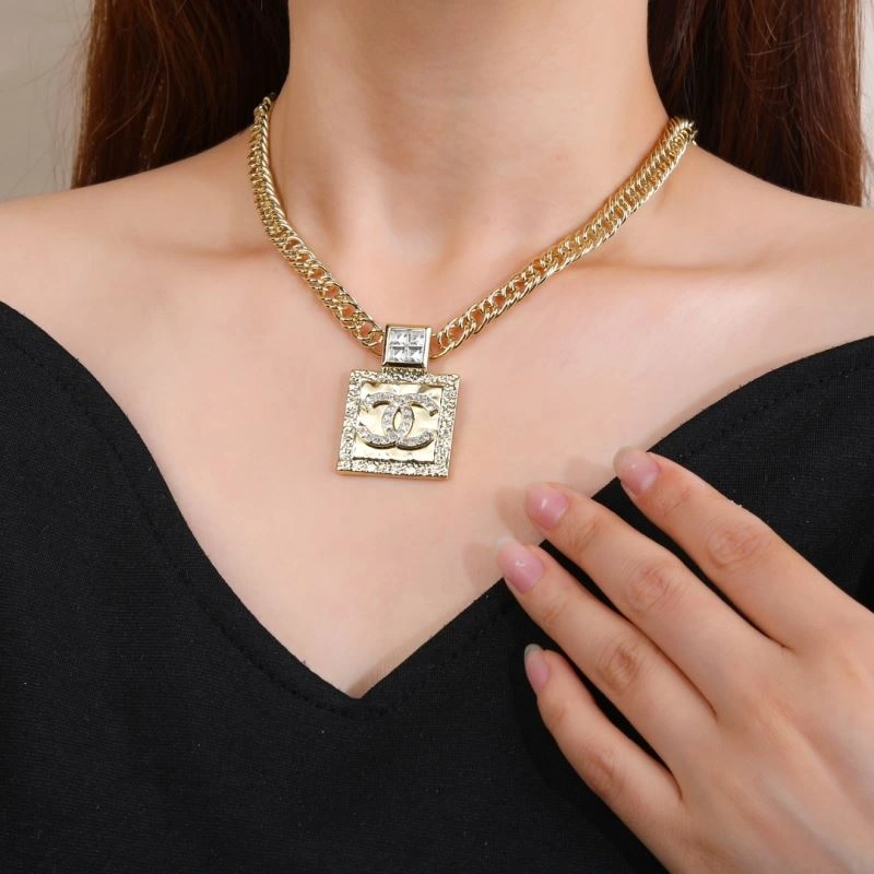 Functional Chanel Necklaces 226739