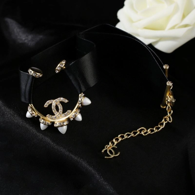 Thermal Chanel Necklaces 226797