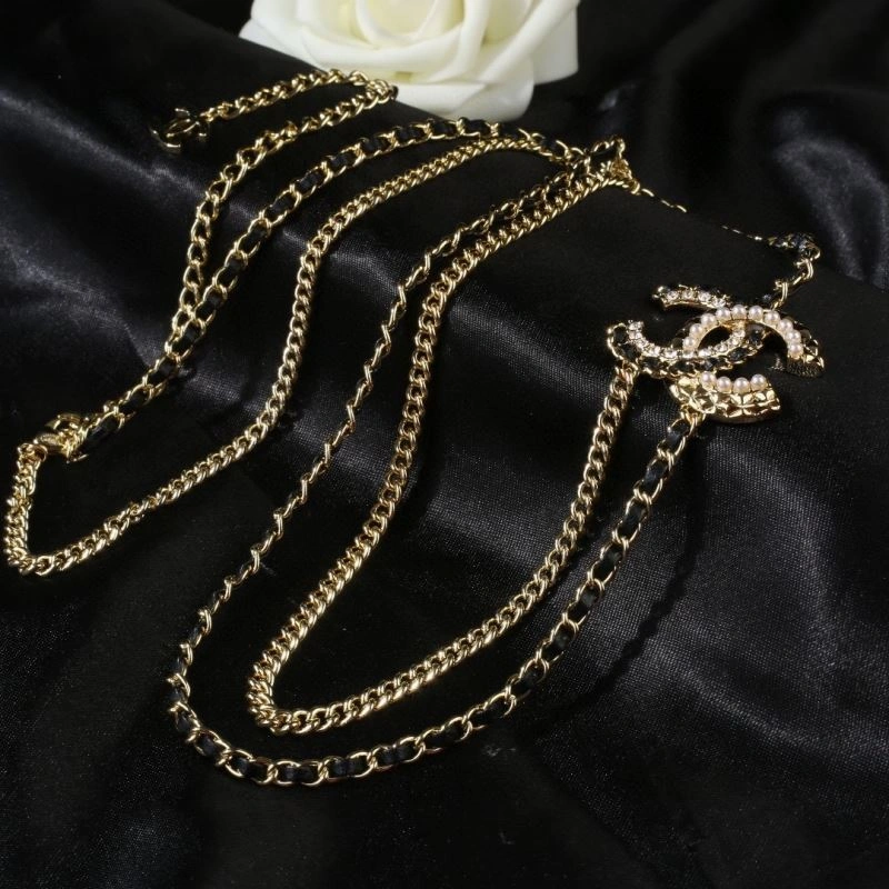 Casual Chanel Necklaces 226735