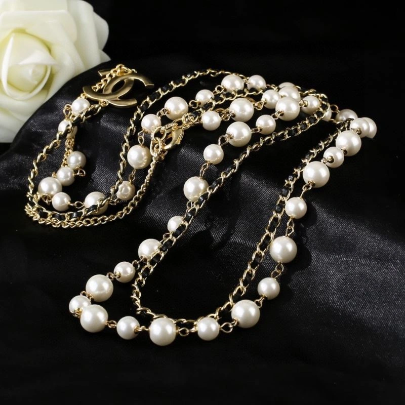Premium Chanel Necklaces 226803
