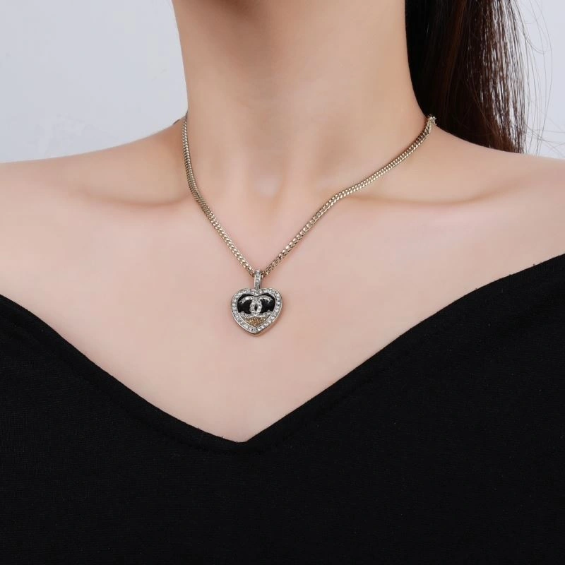 FreshLook Chanel Necklaces 226748