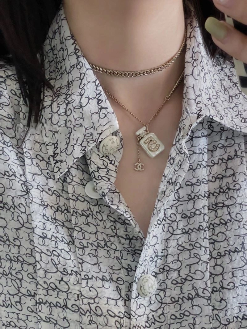 Chanel Necklaces Lightweight 226718