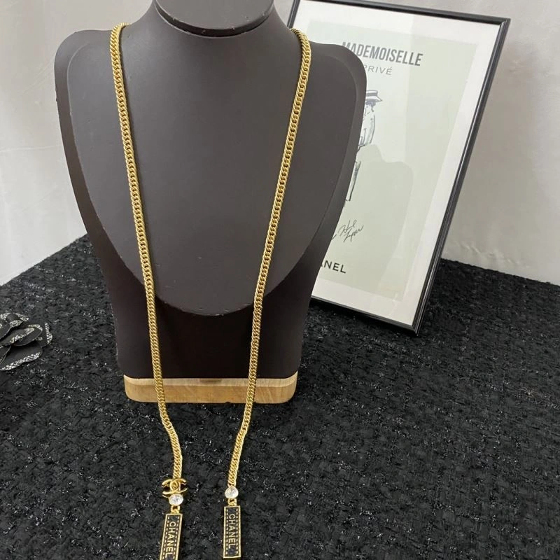 Chanel Necklaces Sleek 226727