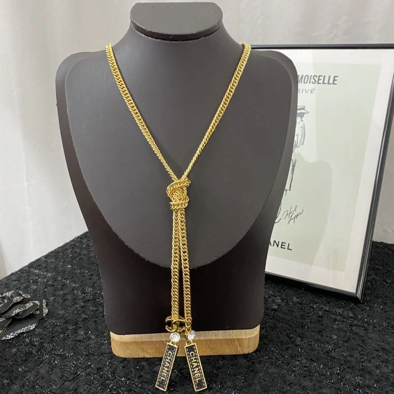 Chanel Necklaces Sleek 226727