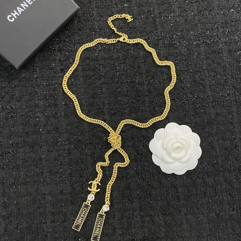 Chanel Necklaces Sleek 226727