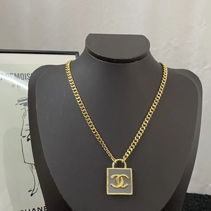 Chanel Necklaces DailyWear 226716