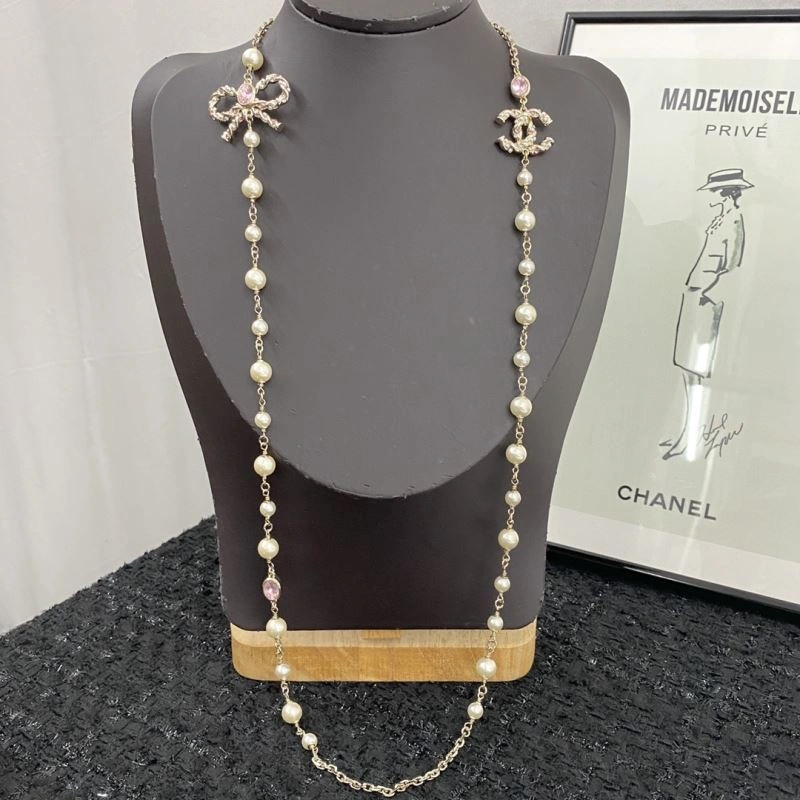 Chic Chanel Necklaces 226703
