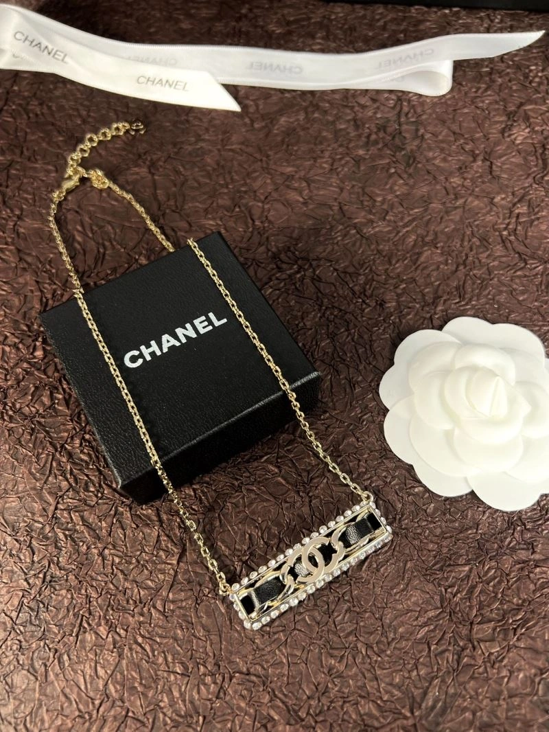 Affordable Chanel Necklaces 226697