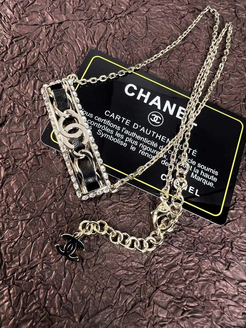 Affordable Chanel Necklaces 226697