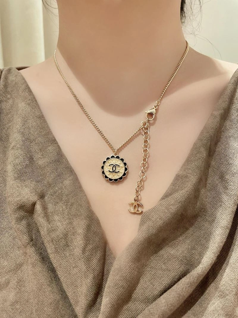 QuickDry Chanel Necklaces 226695