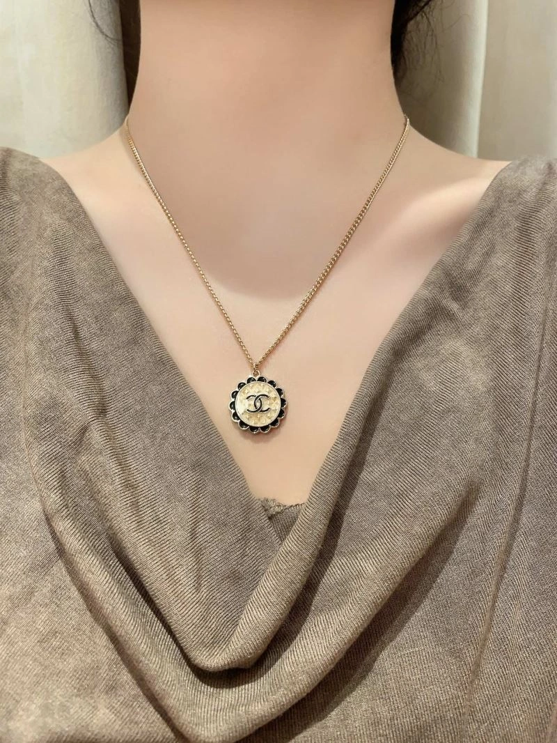QuickDry Chanel Necklaces 226695