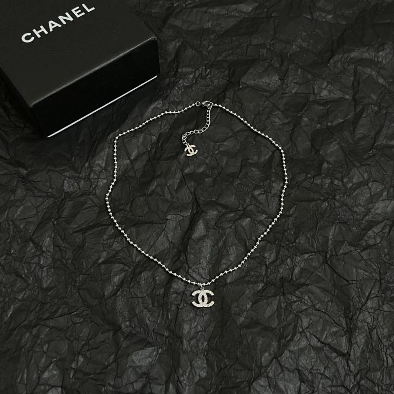 Unisex Chanel Necklaces 226696