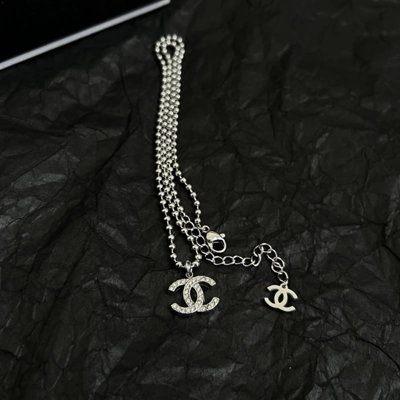 Unisex Chanel Necklaces 226696