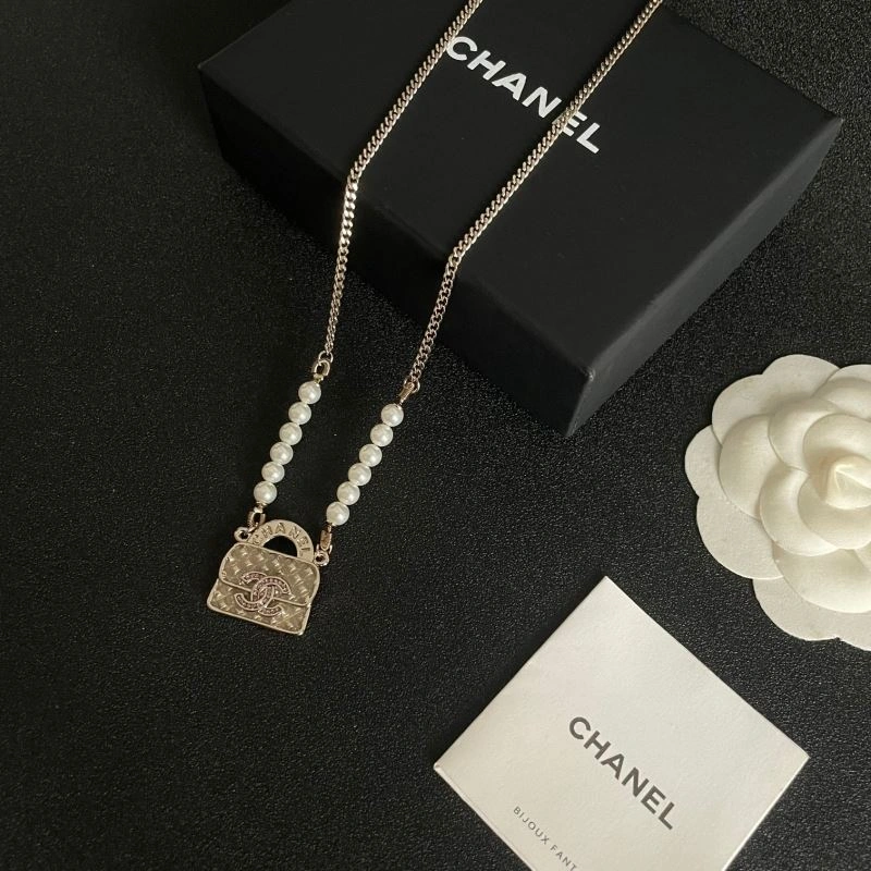 Chanel Necklaces Practical 226688