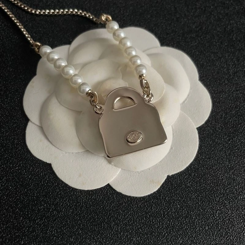Chanel Necklaces Practical 226688