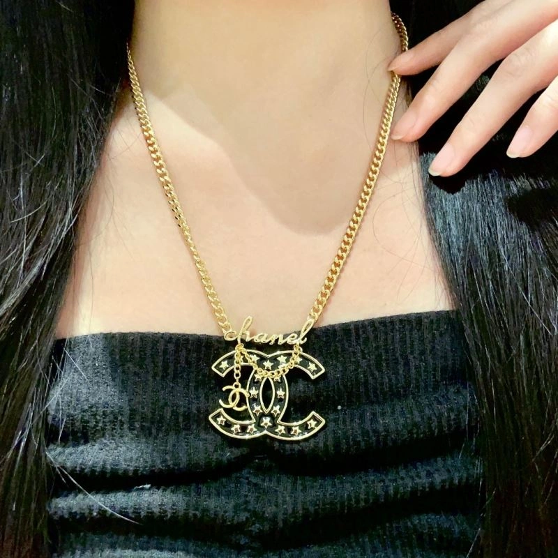 MoistureWicking Chanel Necklaces 226698